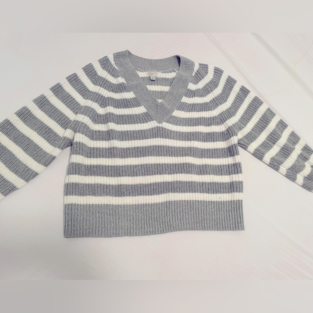 Gray/White Striped V-Neck Sweater